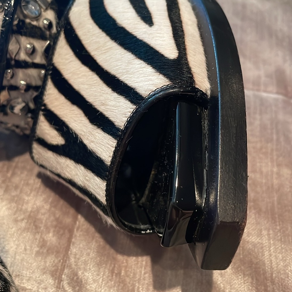 Givenchy Zebra Rhinestone Hair Print Stilletto Heels Size 37.5 Made in Italy - Picture 11 of 12